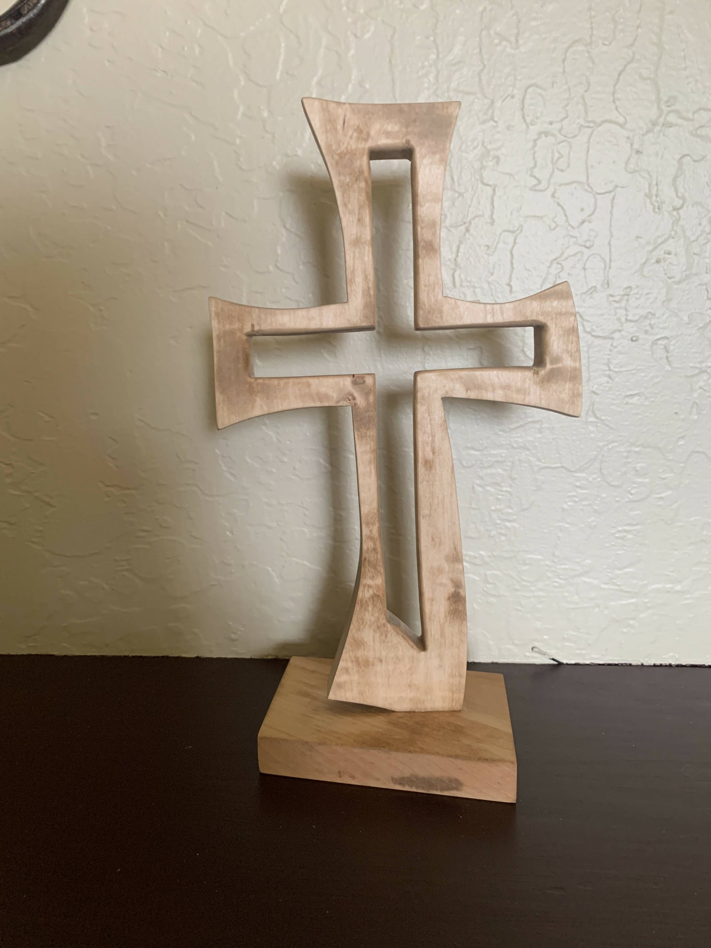 Maple cross